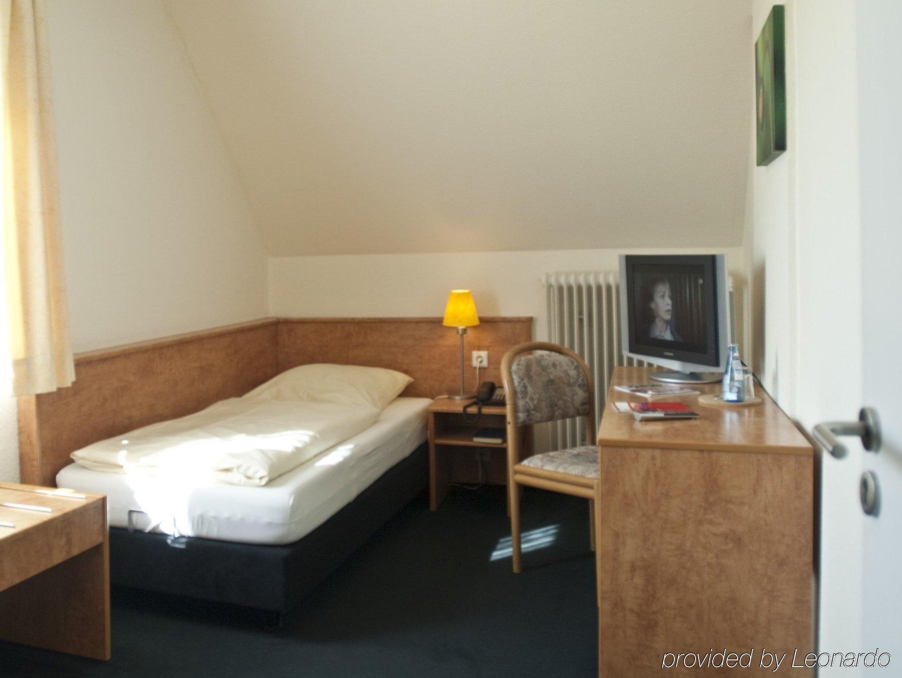 Buescher'S Hotel Und Restaurant Bielefeld Szoba fotó